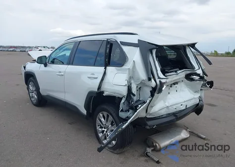 2025 Toyota Rav4 Xle Premium z USA, uszkodzony, nr VIN 2T3A1RFV8SW513729